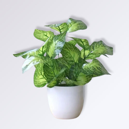 Fausse Petite Plante en Pot | Verte