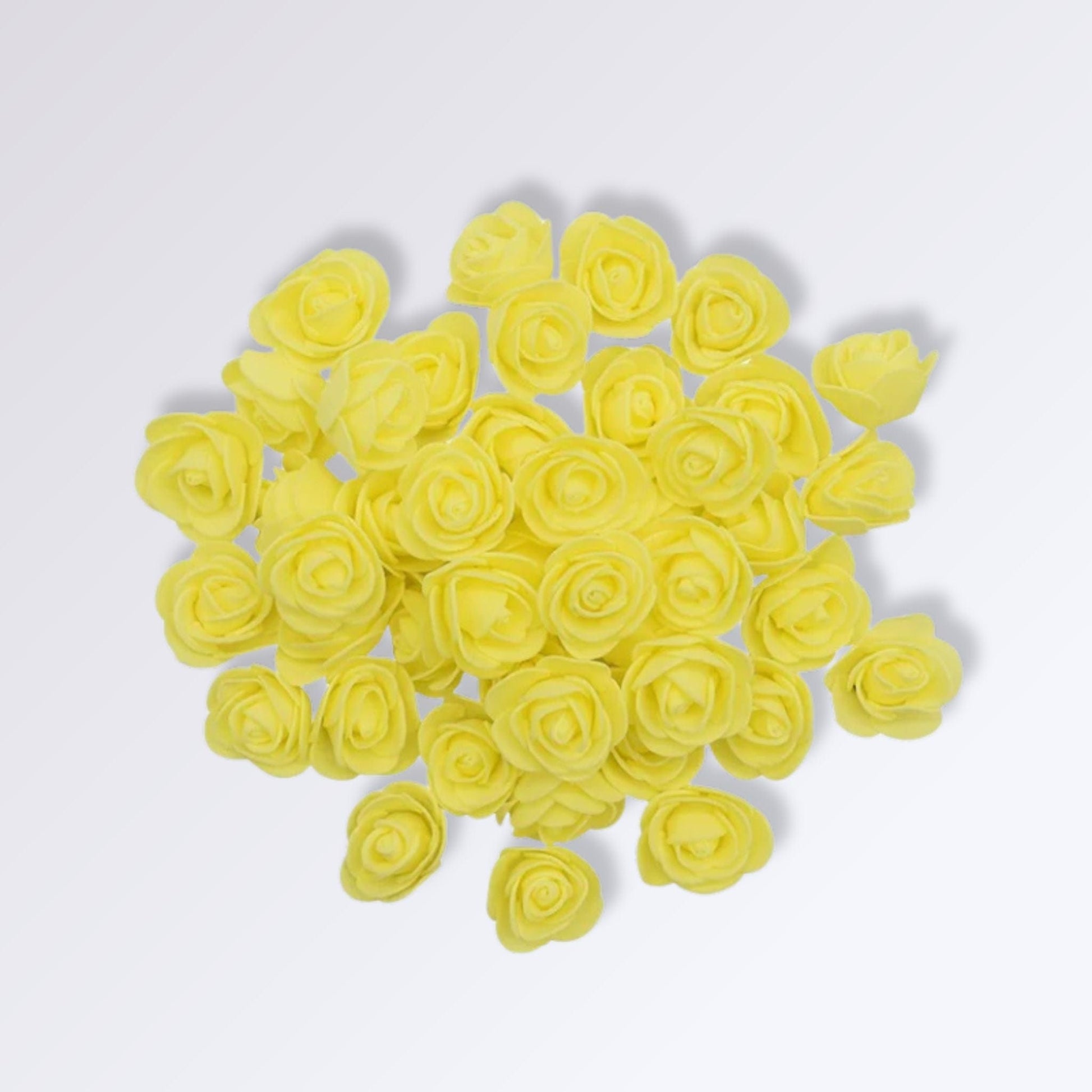 Têtes de Fleur de Rose Artificielle | Couleur Jaune / 50 unités